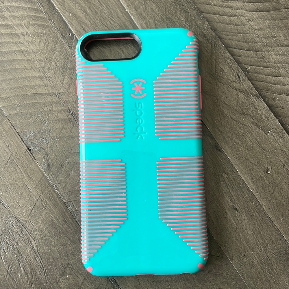 iPhone 8 Plus speck case